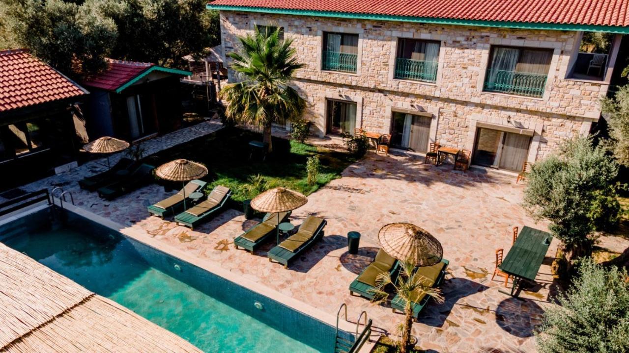 Serender Bungalov Foça Exterior foto