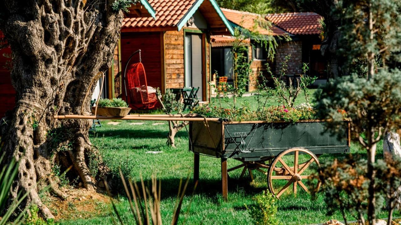 Serender Bungalov Foça Exterior foto
