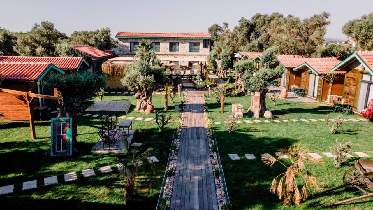 Serender Bungalov Foça Exterior foto